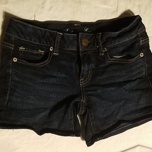 American eagle shorts size 2